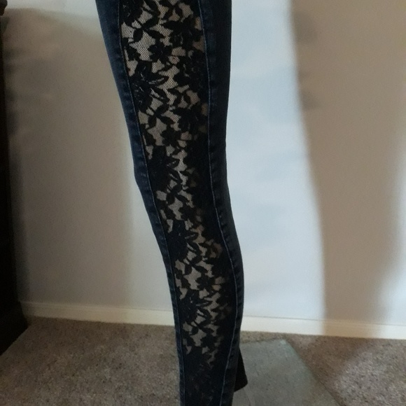 LAIdol Jeans - Picture 1 of 8